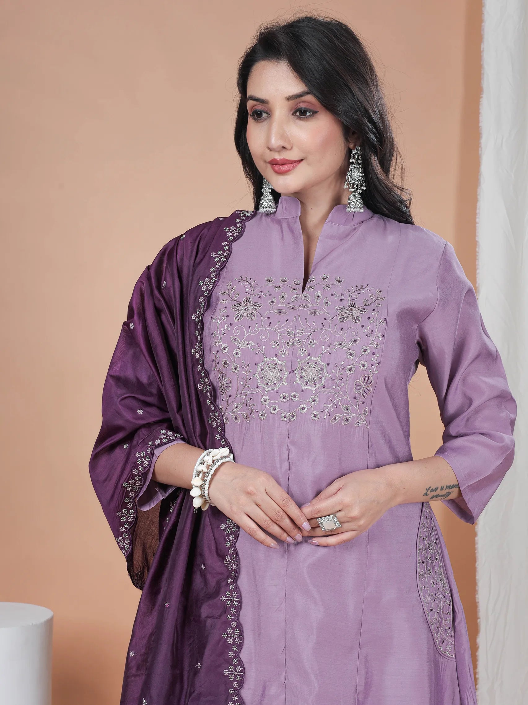 purple dress combination dupatta Dark Purple Silk Gown With Jacquard Banarasi Dupatta